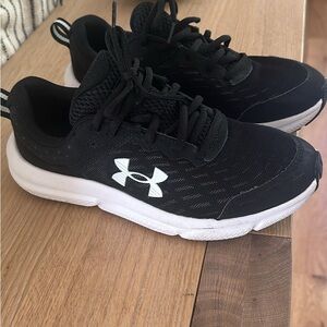 Under Armour Kids Black and White Sneakers